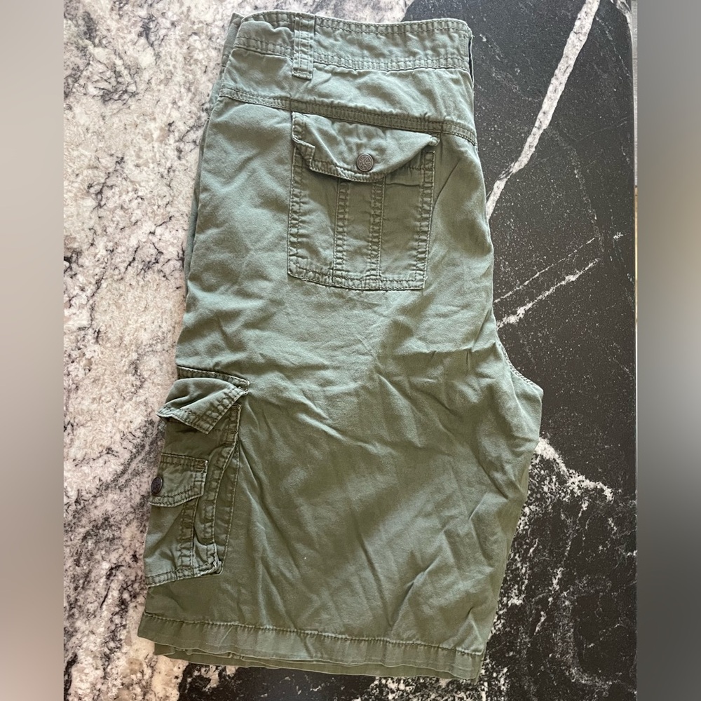 Men's Green Cargo Shorts 100% Cotton Mens Size 38
